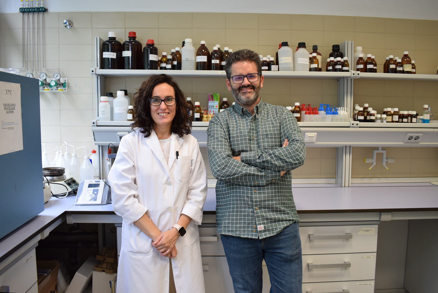 investigadores carne de caza