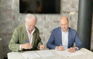 Firma acuerdo de colaboración entre Fundación Artemisan y Beretta Benelli